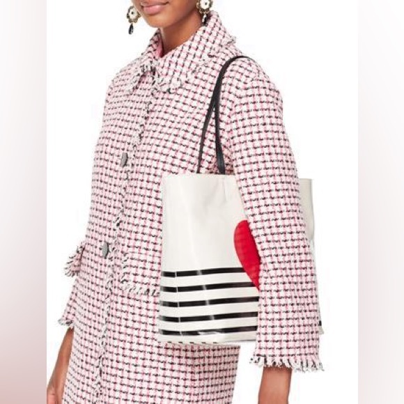 Kate Spade Yours Truly Heart Tote ♥️ ♠️ - Picture 7 of 14